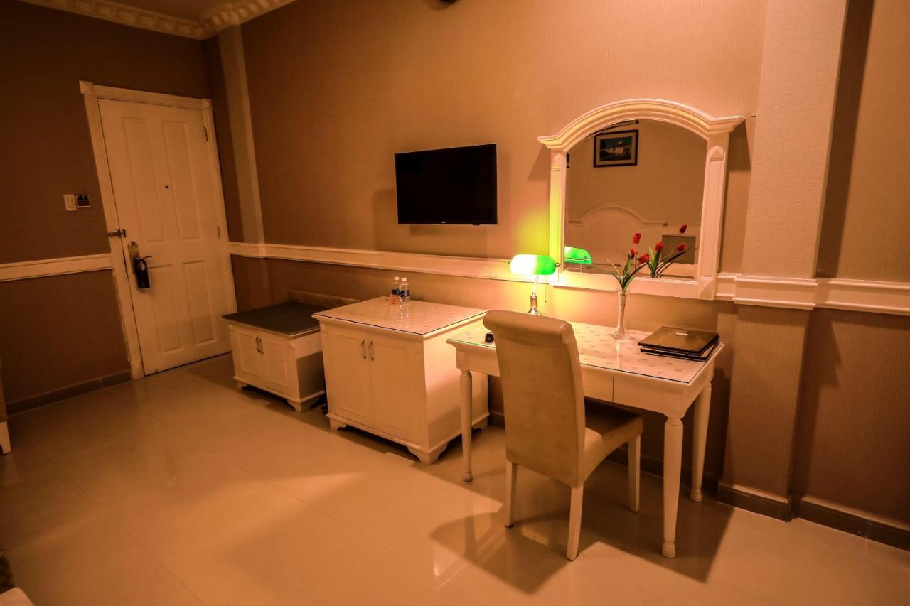 700 Fortune Ho Chi Minh City Exterior photo