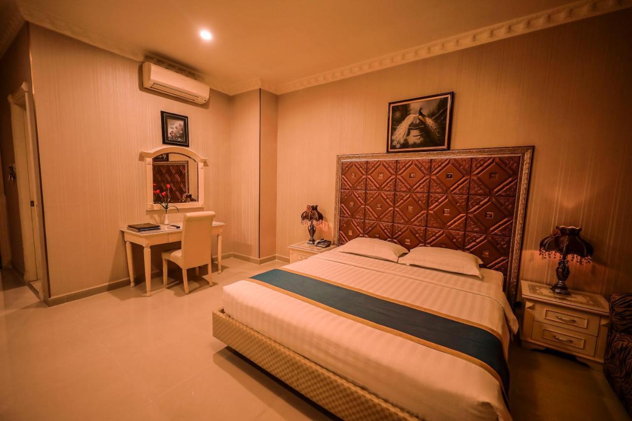 700 Fortune Ho Chi Minh City Exterior photo