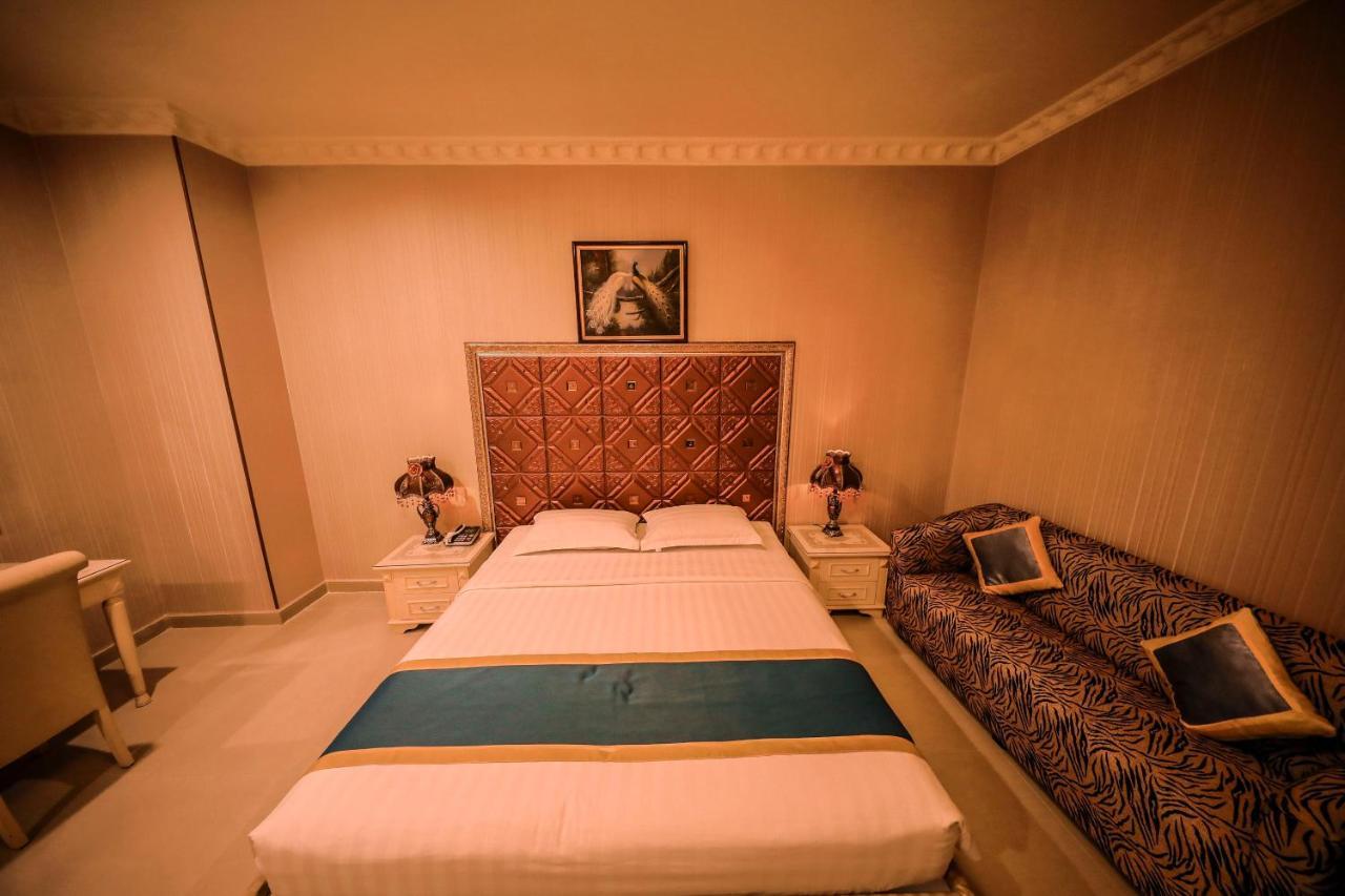 700 Fortune Ho Chi Minh City Exterior photo